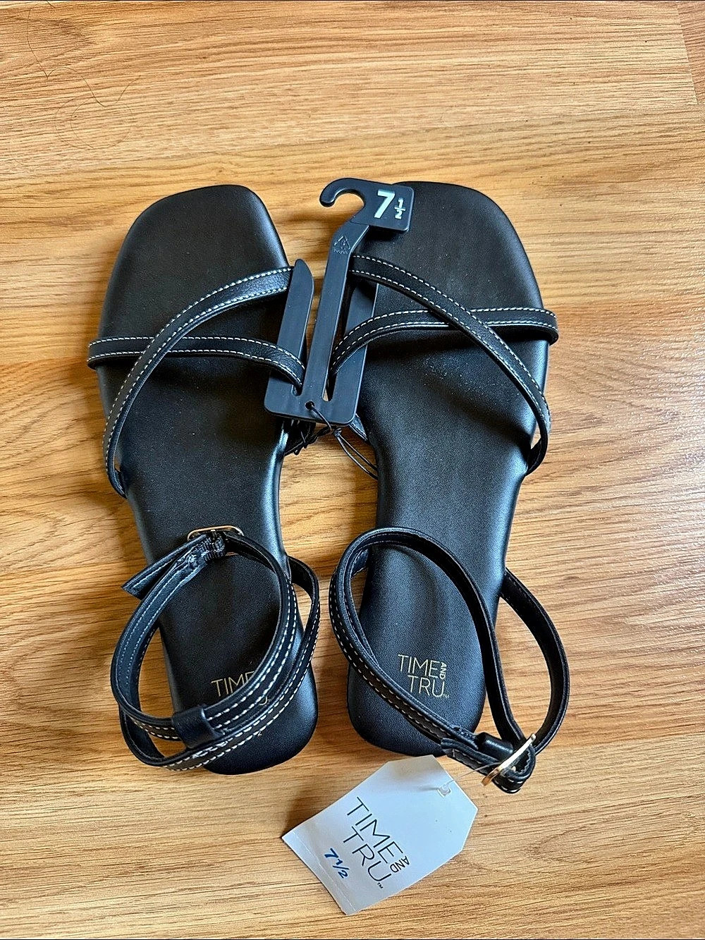 Time and Tru Women's Black Strappy Sandals US 7.5
